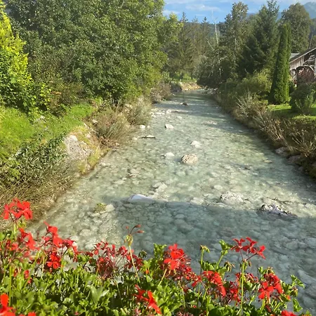 Апартаменты Mountain View In